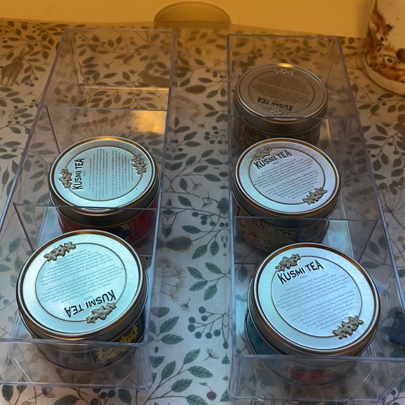 Clear cases - Picture 3 of 3